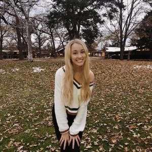 Meet your Posher, Kara